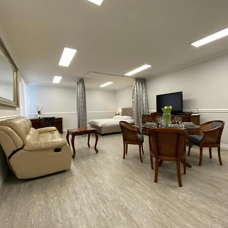 Aravel Premium * Breslavia